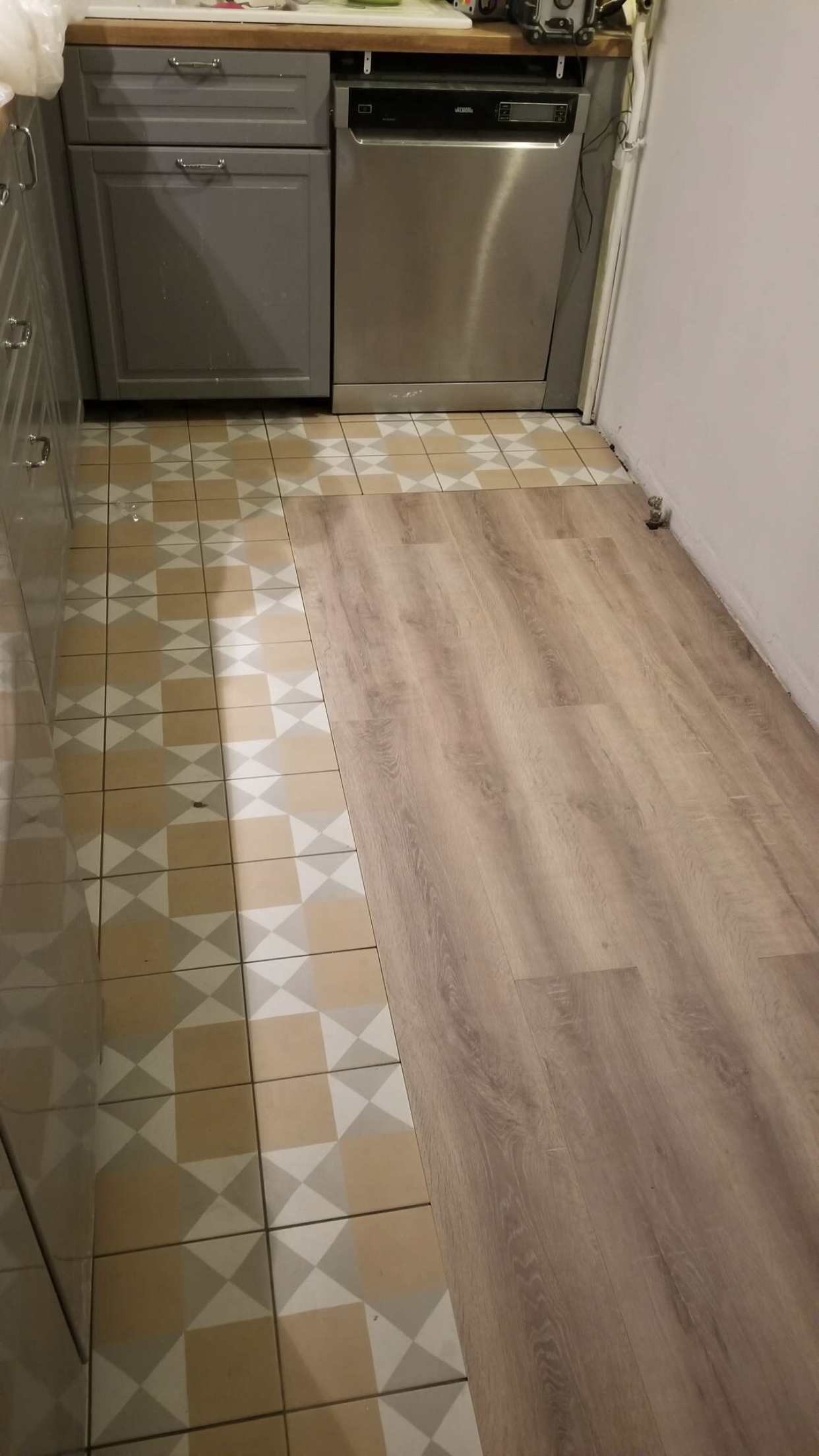 ecobat-renovation-sol-souple-et-dur-jonction